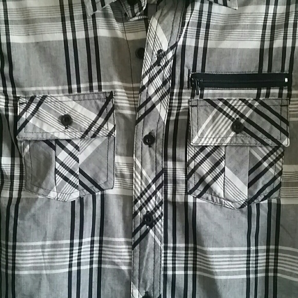 Burnside boys s/s button-up shirt size S/8 NWT - Picture 2 of 6